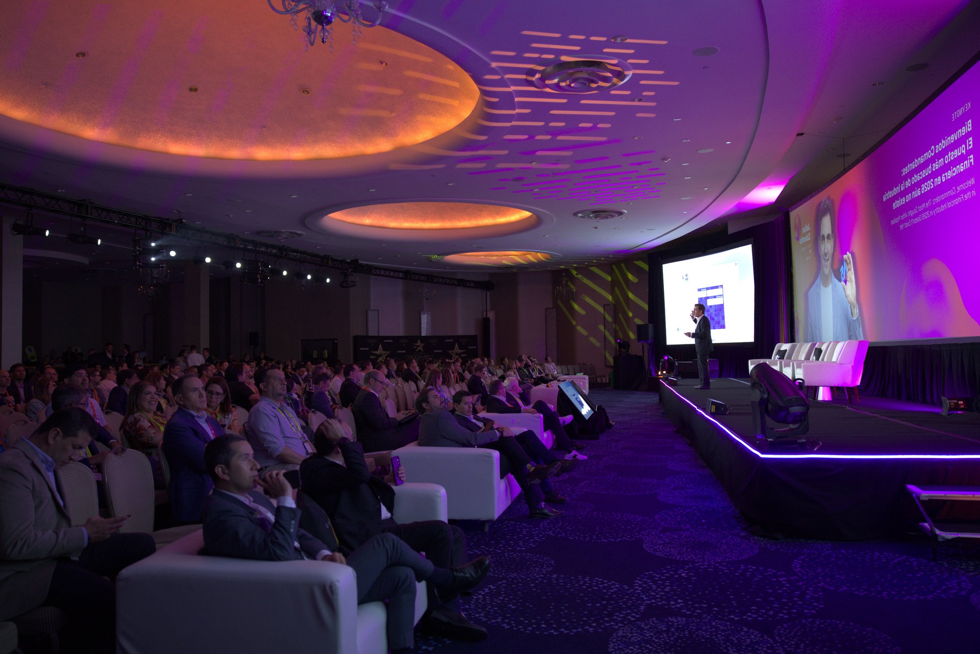 audiencia miami 2025 conferencia 2